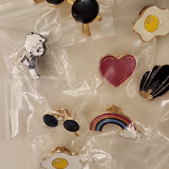 Colorful Kids Accessory Pin Set - Picture 3 of 9